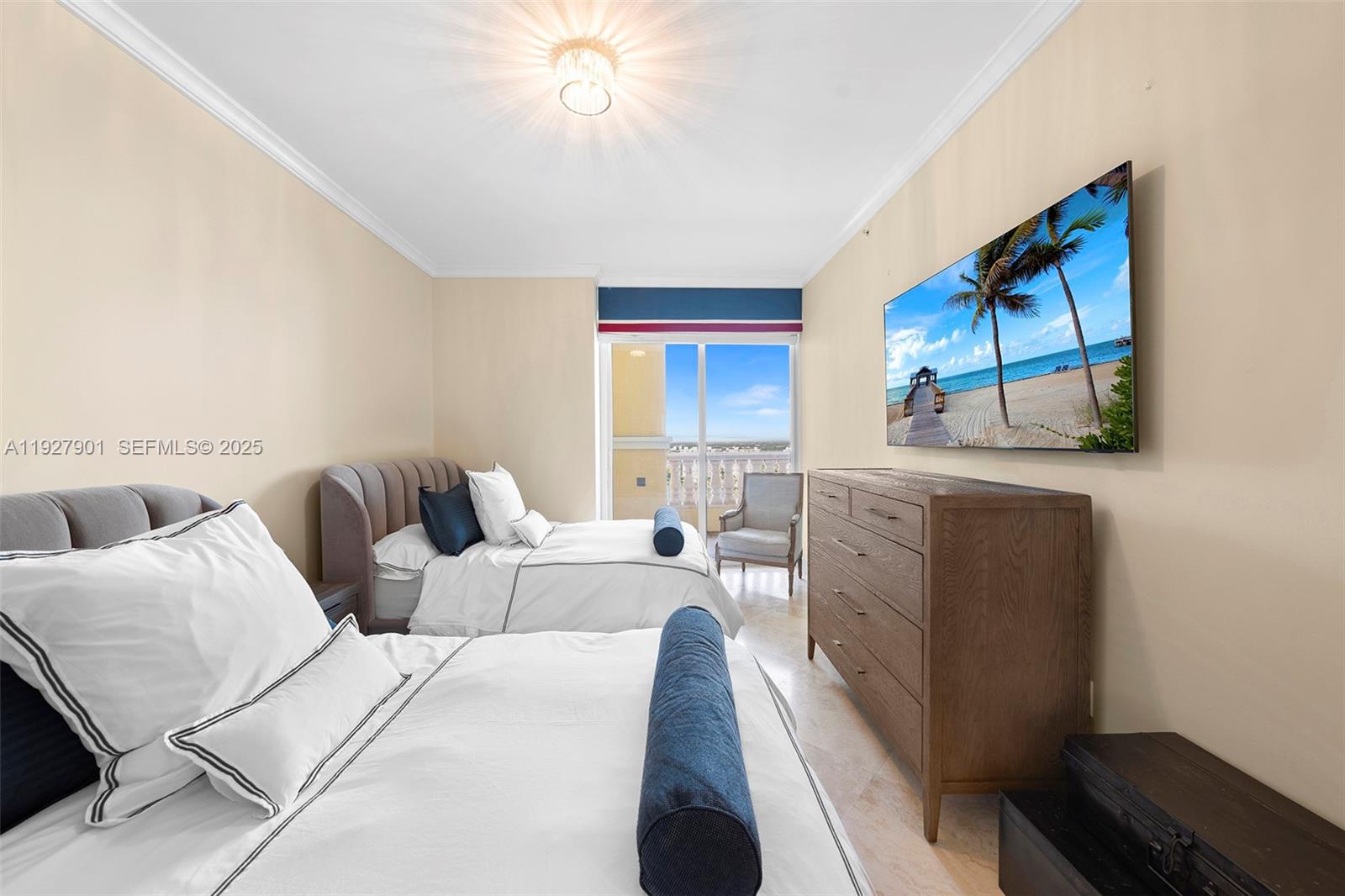 image Acqualina Ocean Residence32