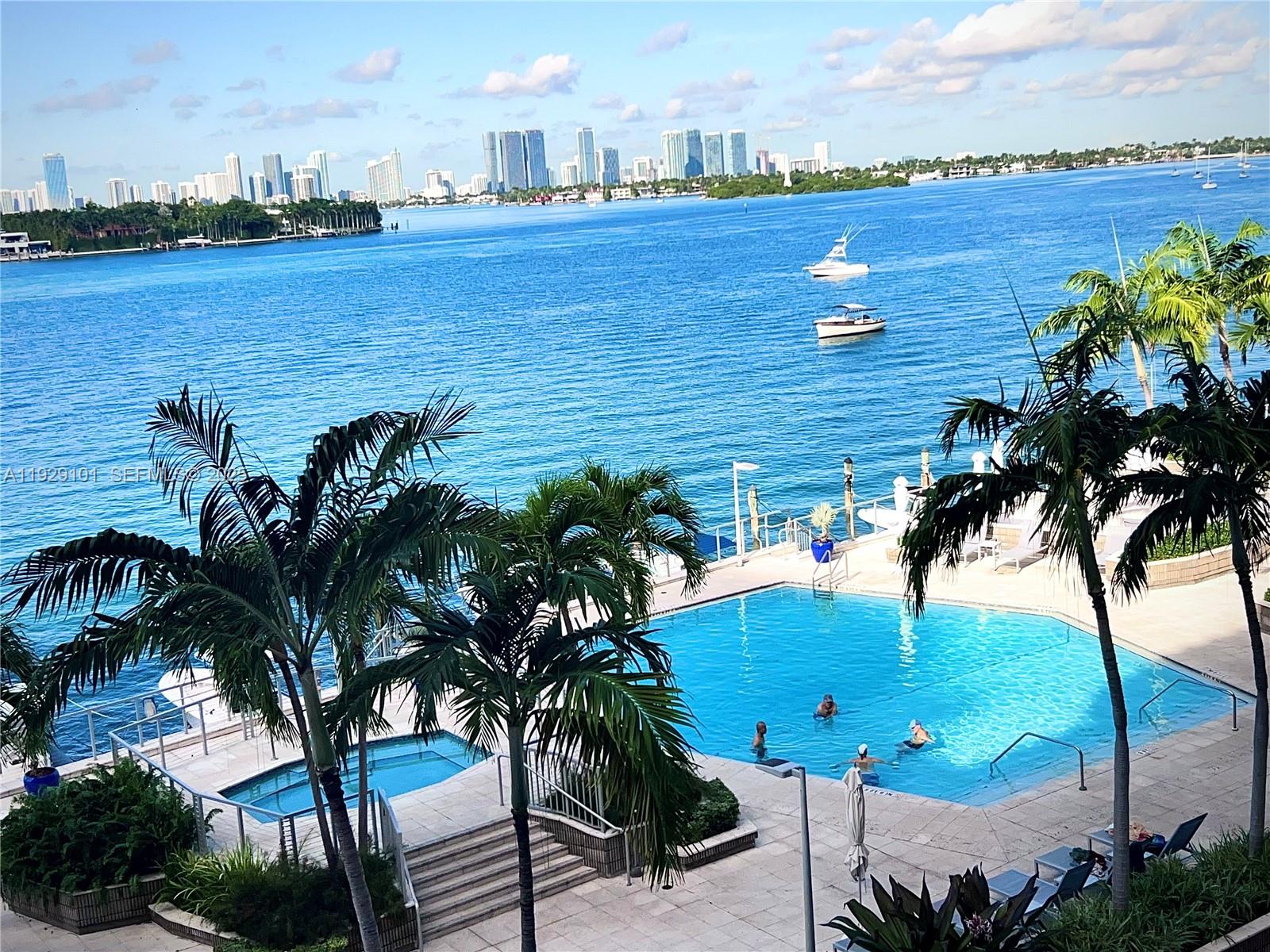 image South Bay Club9