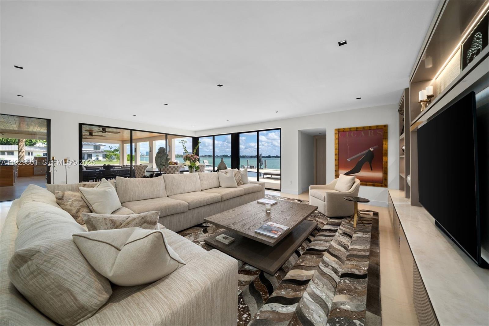 1995 NE 118th Rd North Miami, FL 33181