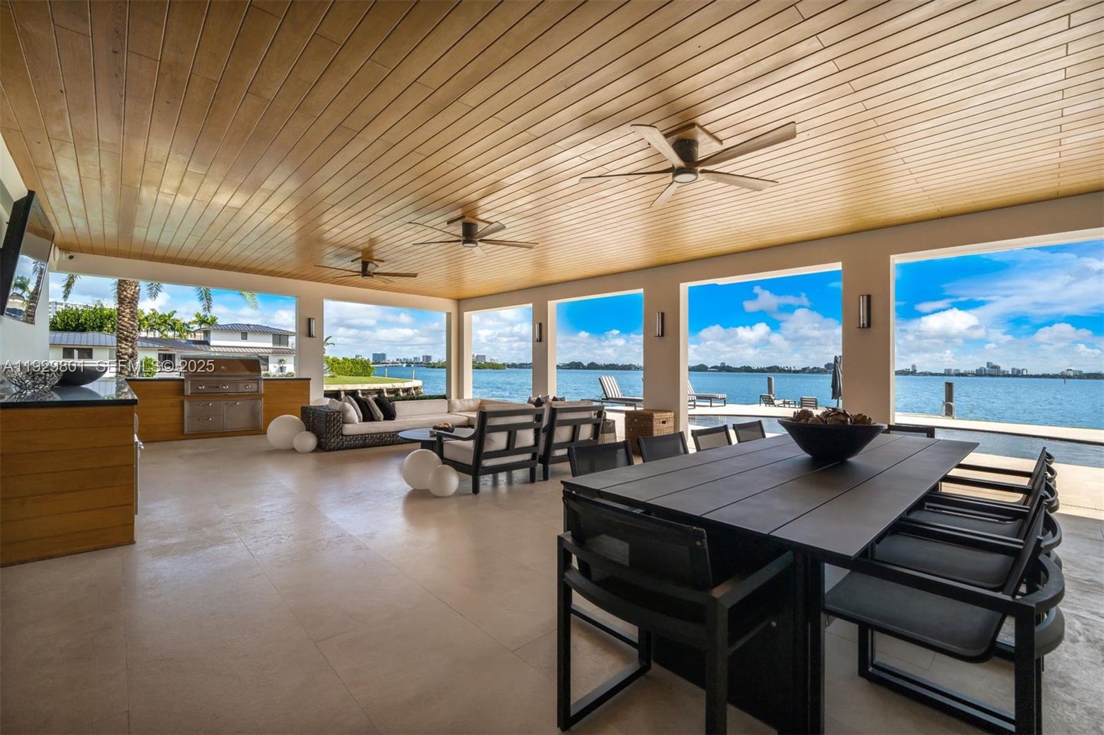 1995 NE 118th Rd North Miami, FL 33181