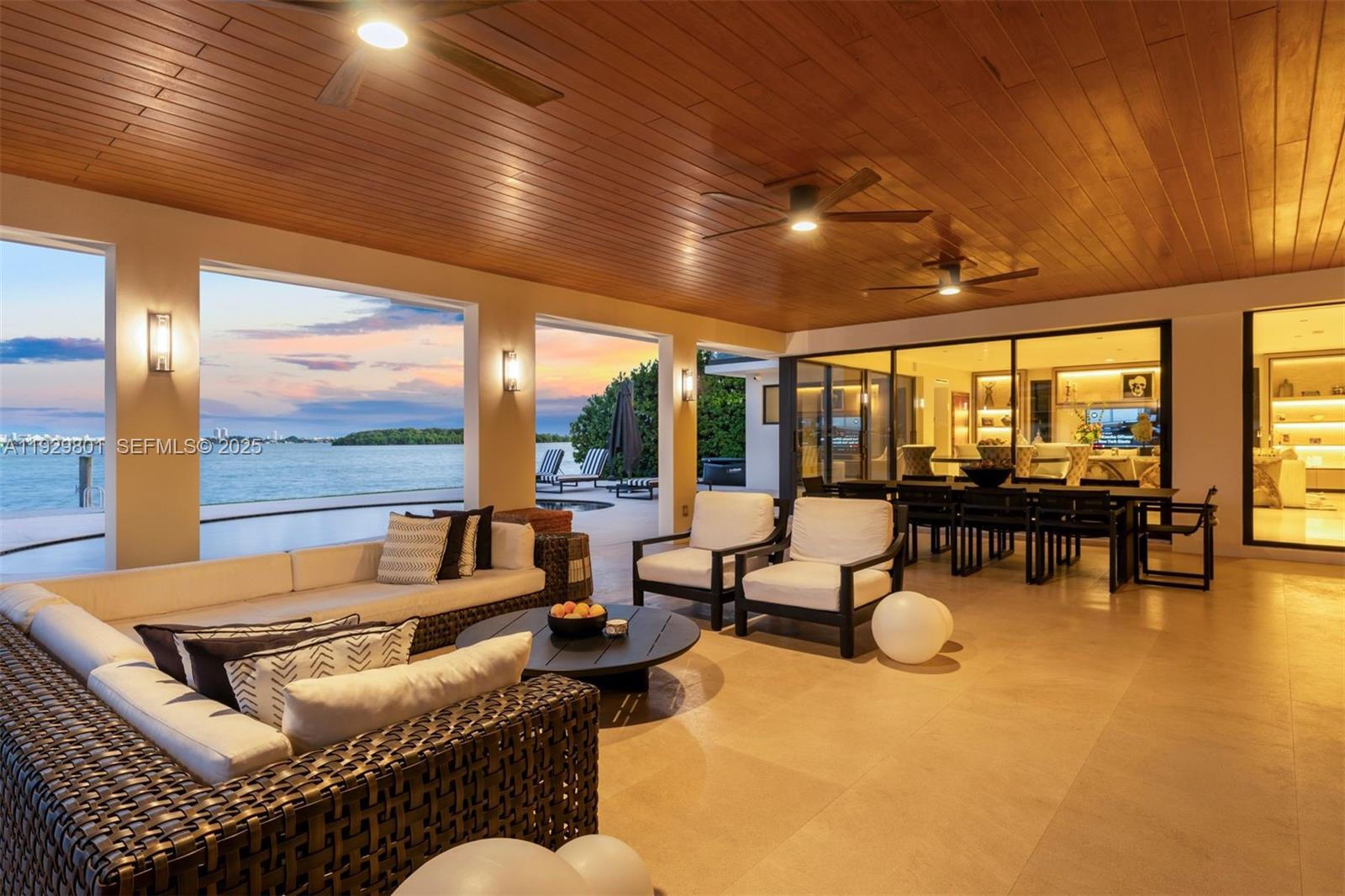 1995 NE 118th Rd North Miami, FL 33181