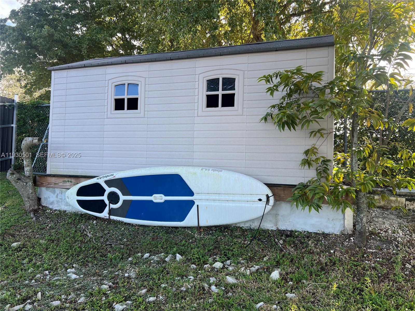 6101 SW 153rd Ct Rd Miami, FL 33193