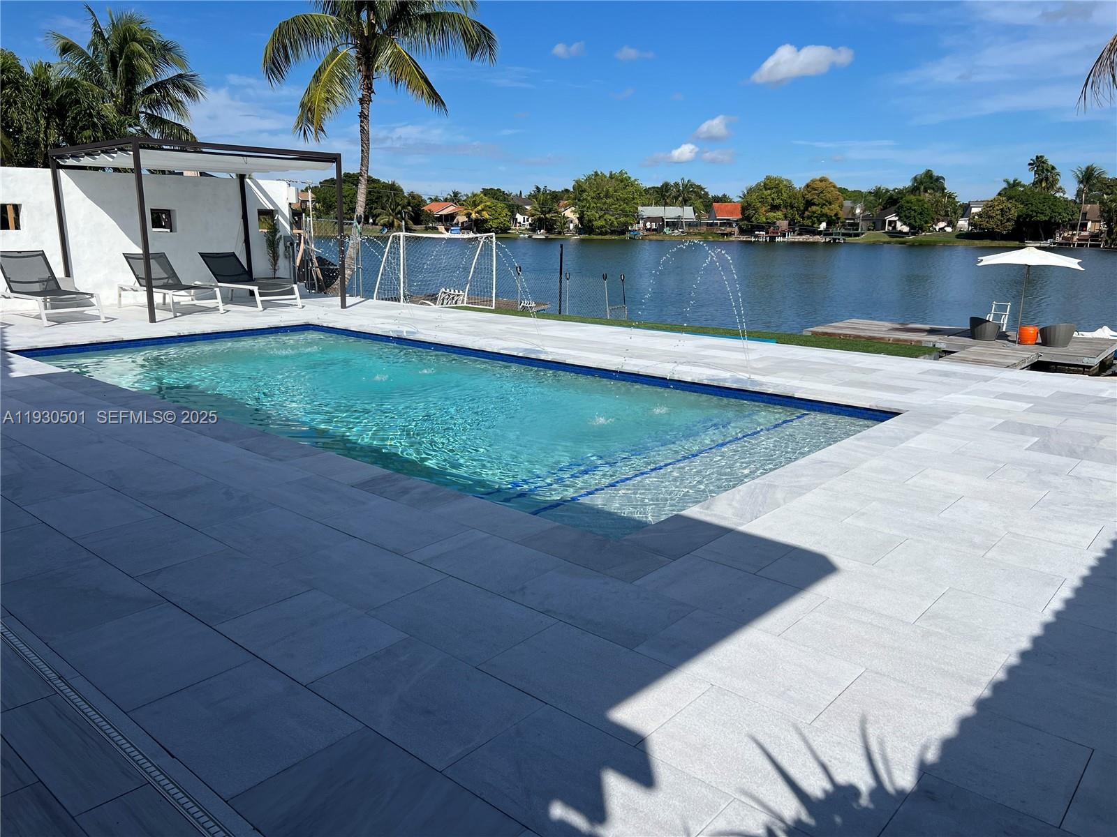 6101 SW 153rd Ct Rd Miami, FL 33193