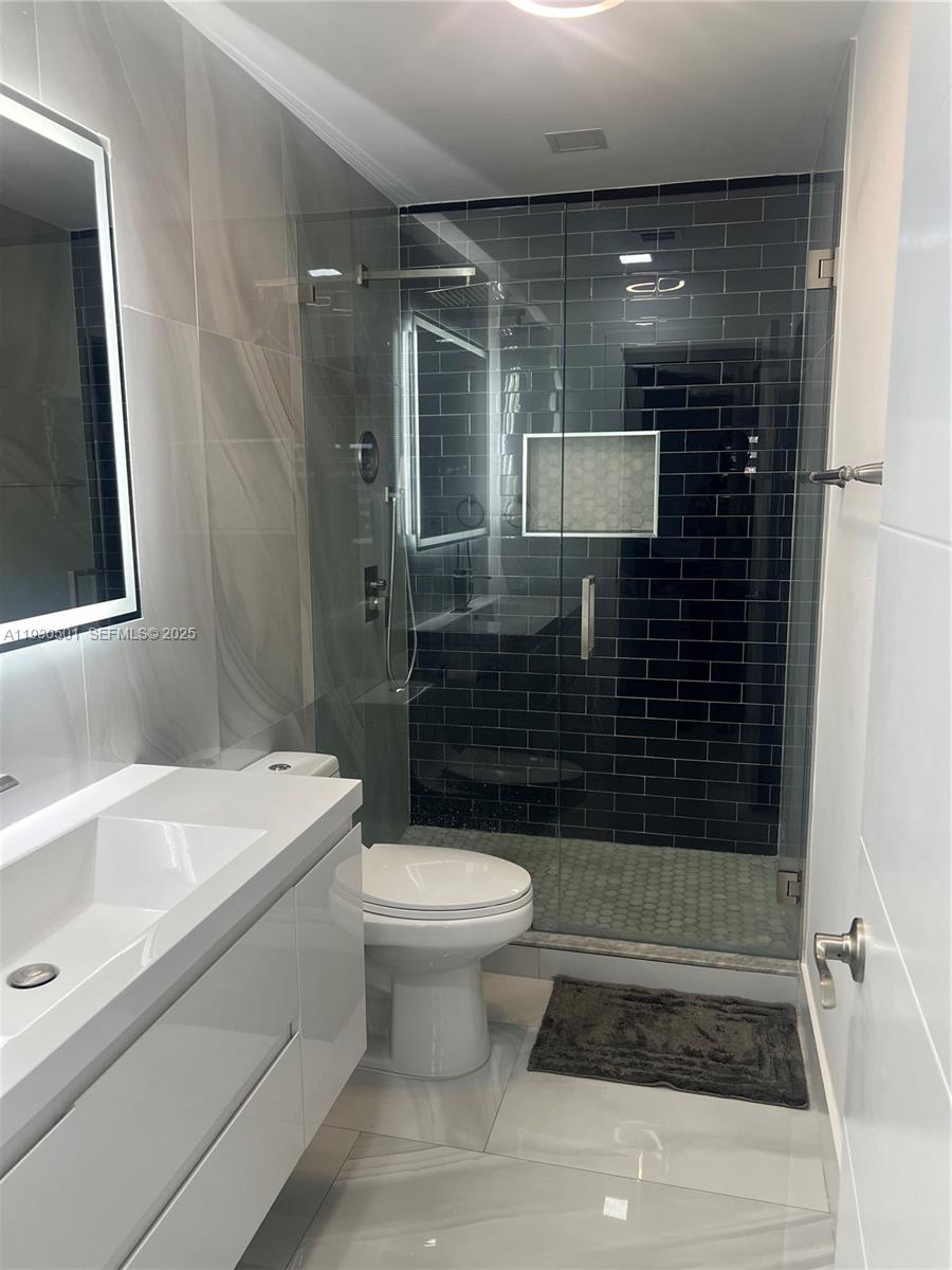 6101 SW 153rd Ct Rd Miami, FL 33193