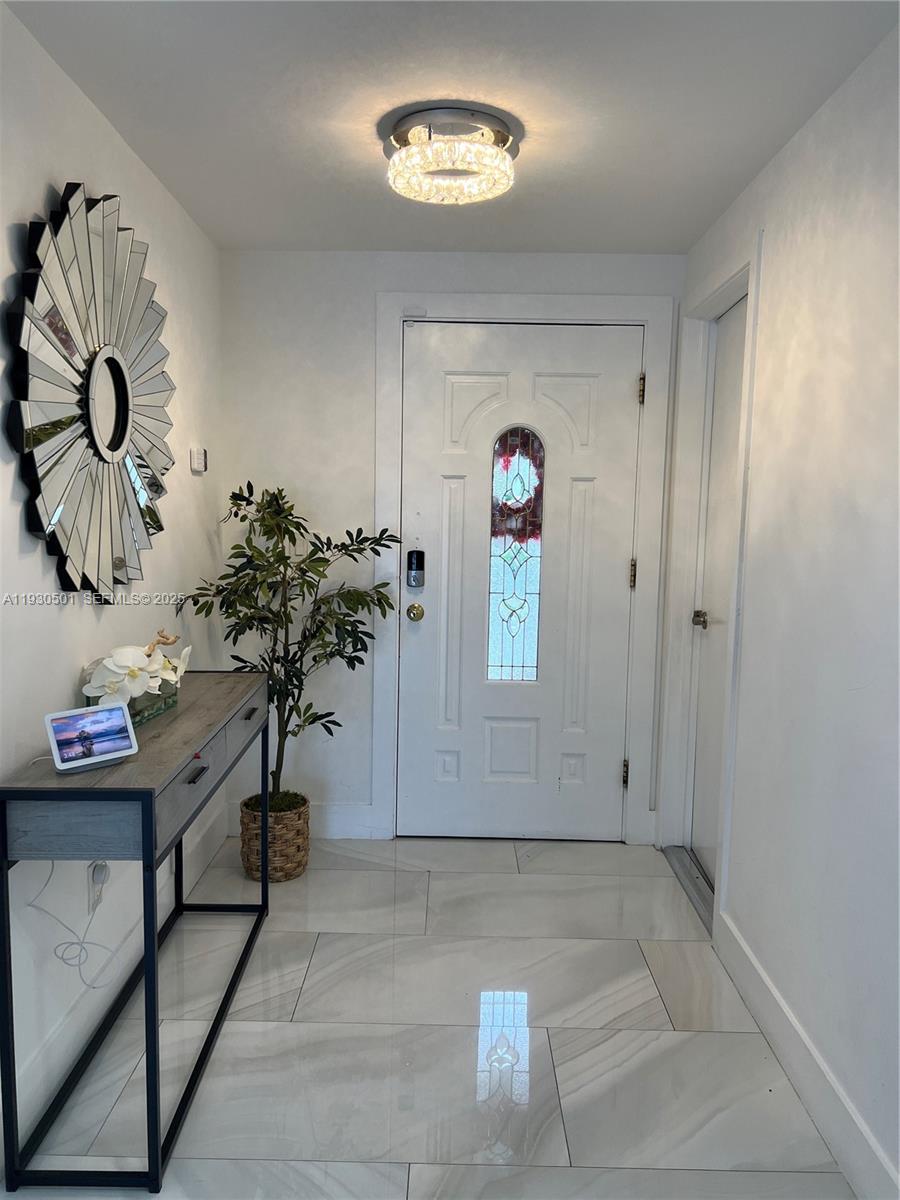 6101 SW 153rd Ct Rd Miami, FL 33193