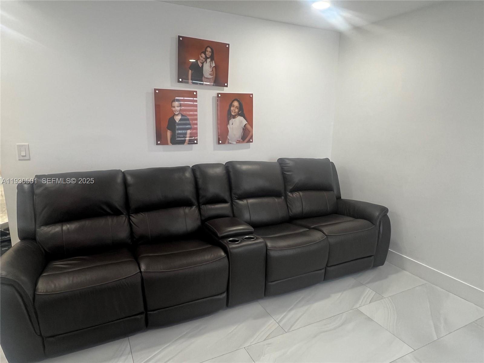 6101 SW 153rd Ct Rd Miami, FL 33193