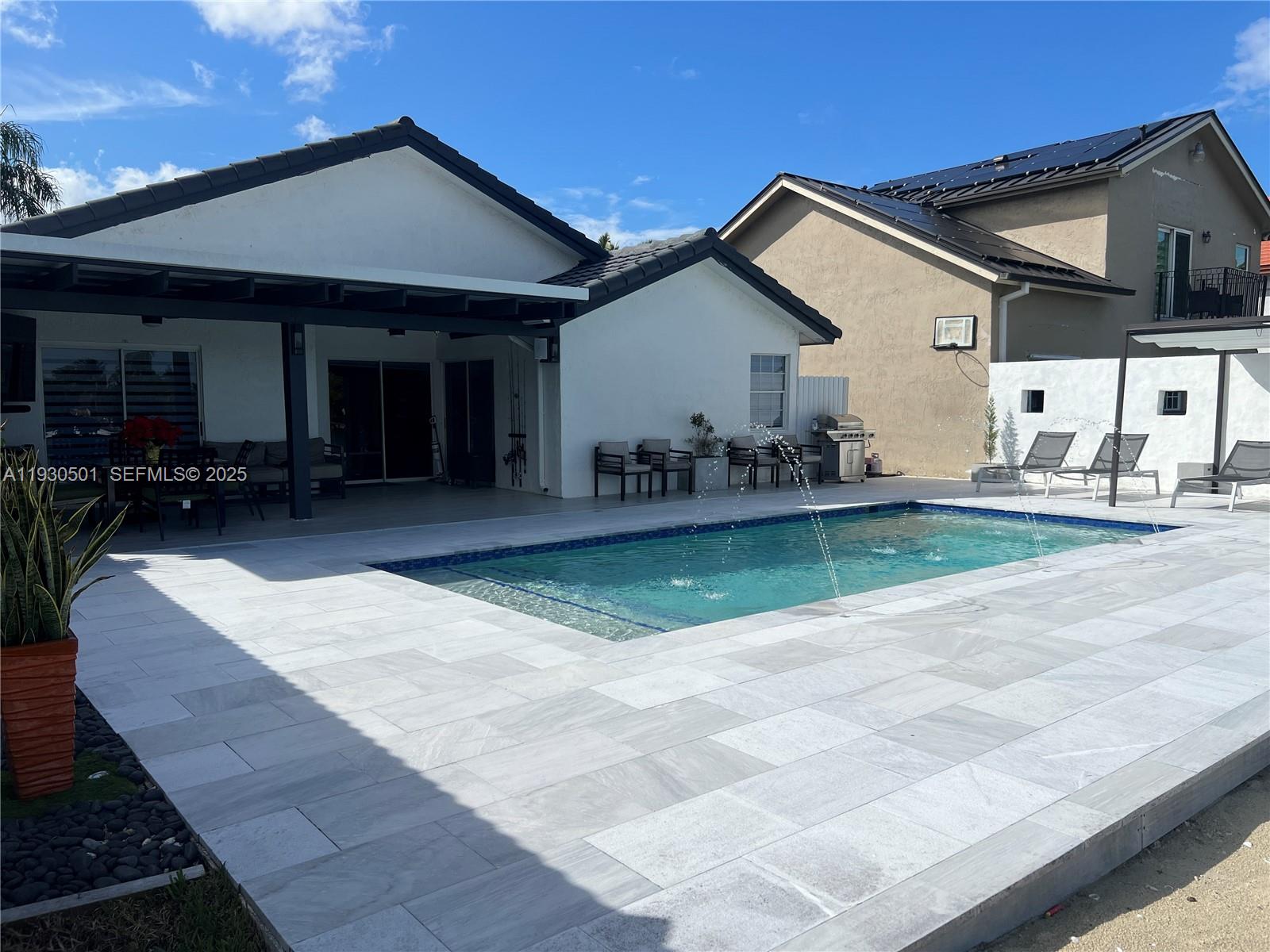 6101 SW 153rd Ct Rd Miami, FL 33193