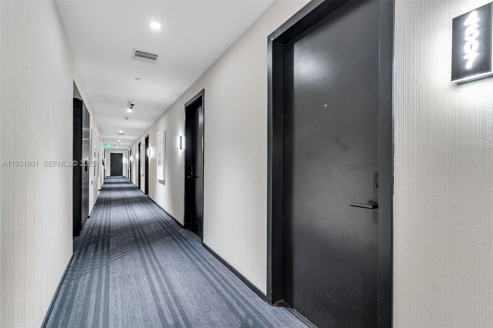 image The Elser Hotel & Residences1