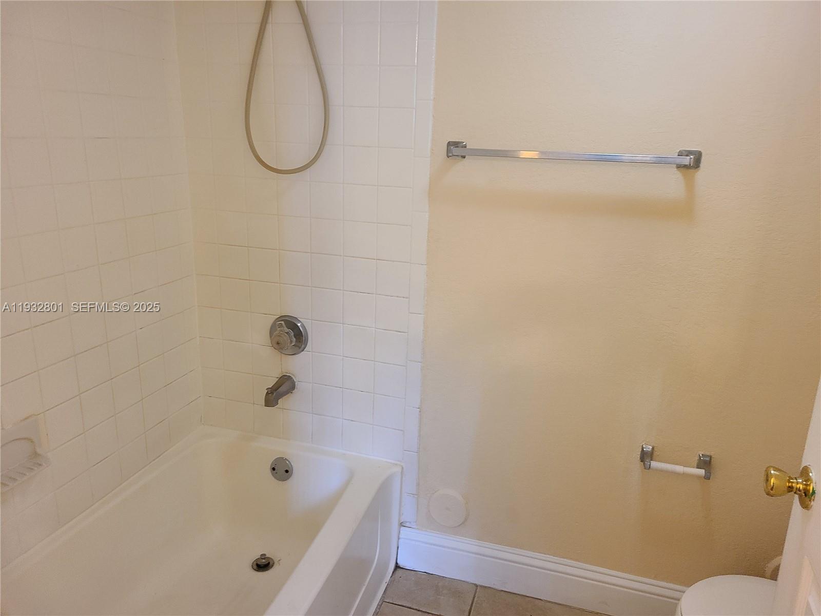 9983 S Nob Hl Ct #. Sunrise, FL 33351