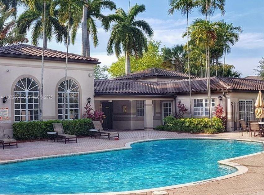 9983 S Nob Hl Ct #. Sunrise, FL 33351