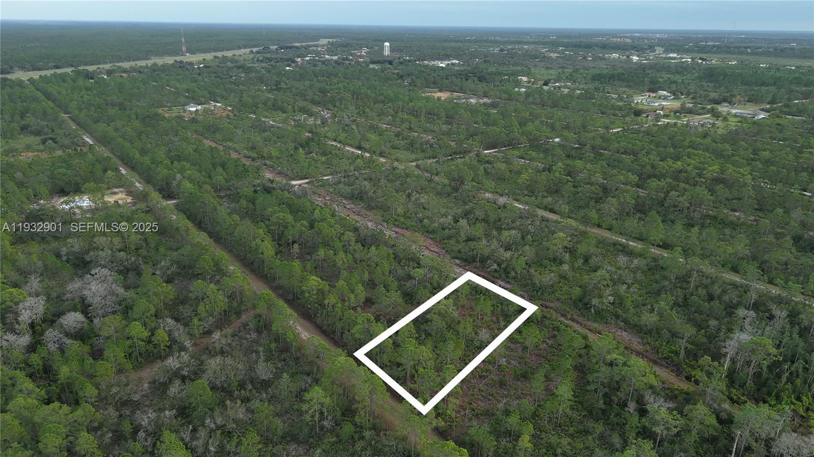 215 Ixora Dr Other, FL 33855