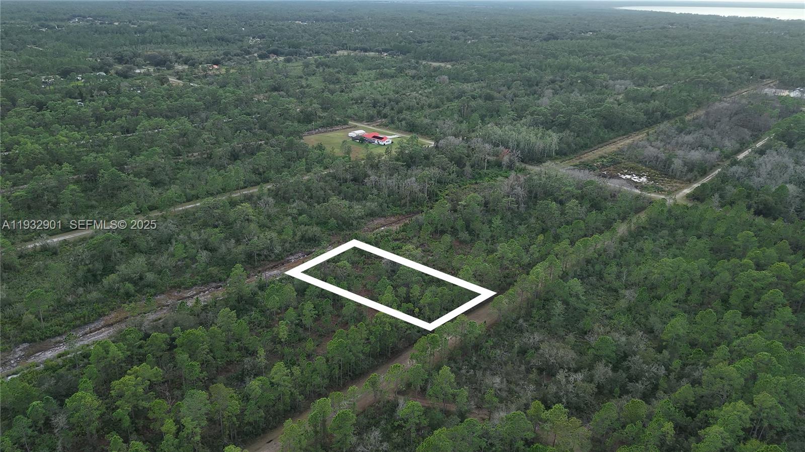 215 Ixora Dr Other, FL 33855