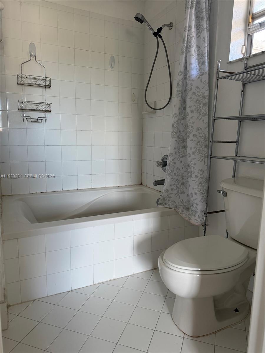 8854 W Flagler St #210 Miami, FL 33174