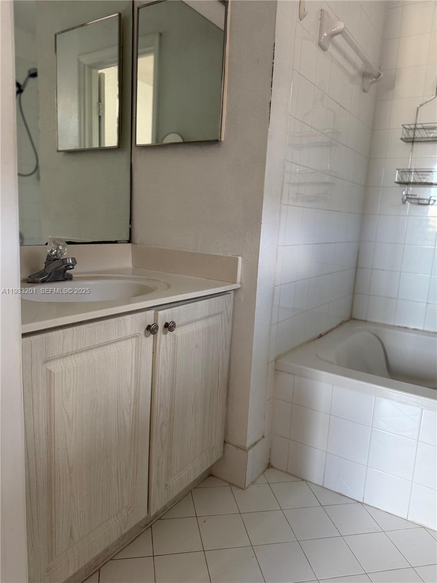 8854 W Flagler St #210 Miami, FL 33174