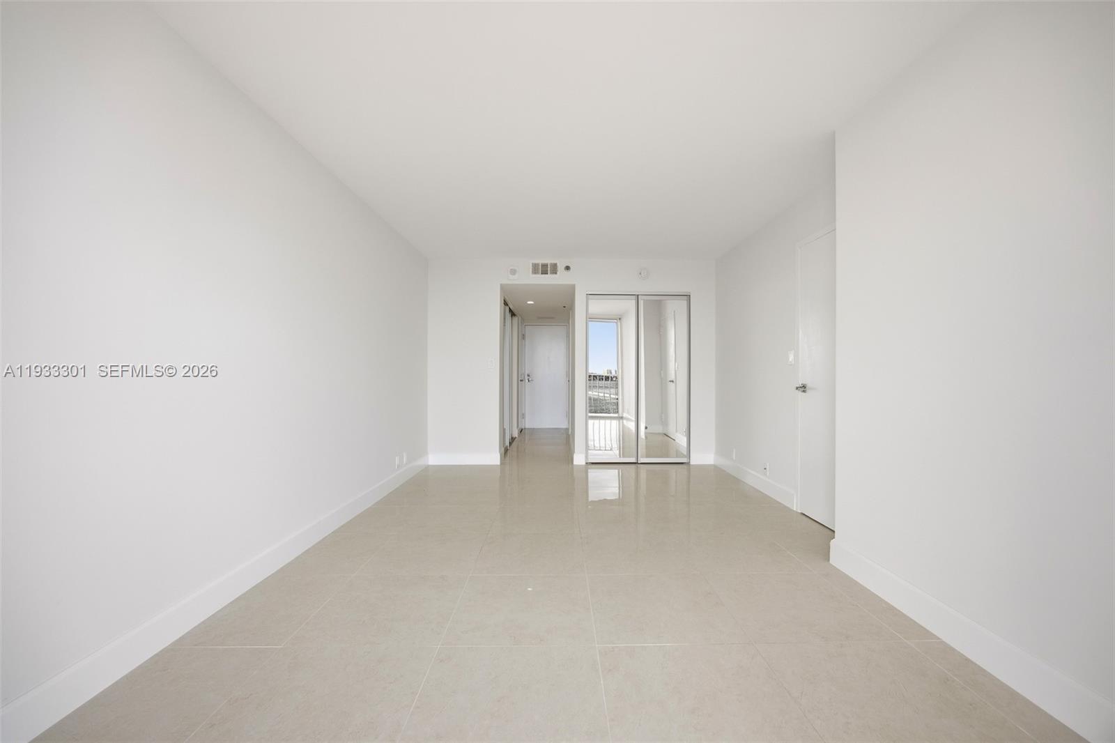 7601 E Treasure Dr #1119 North Bay Village, FL 33141