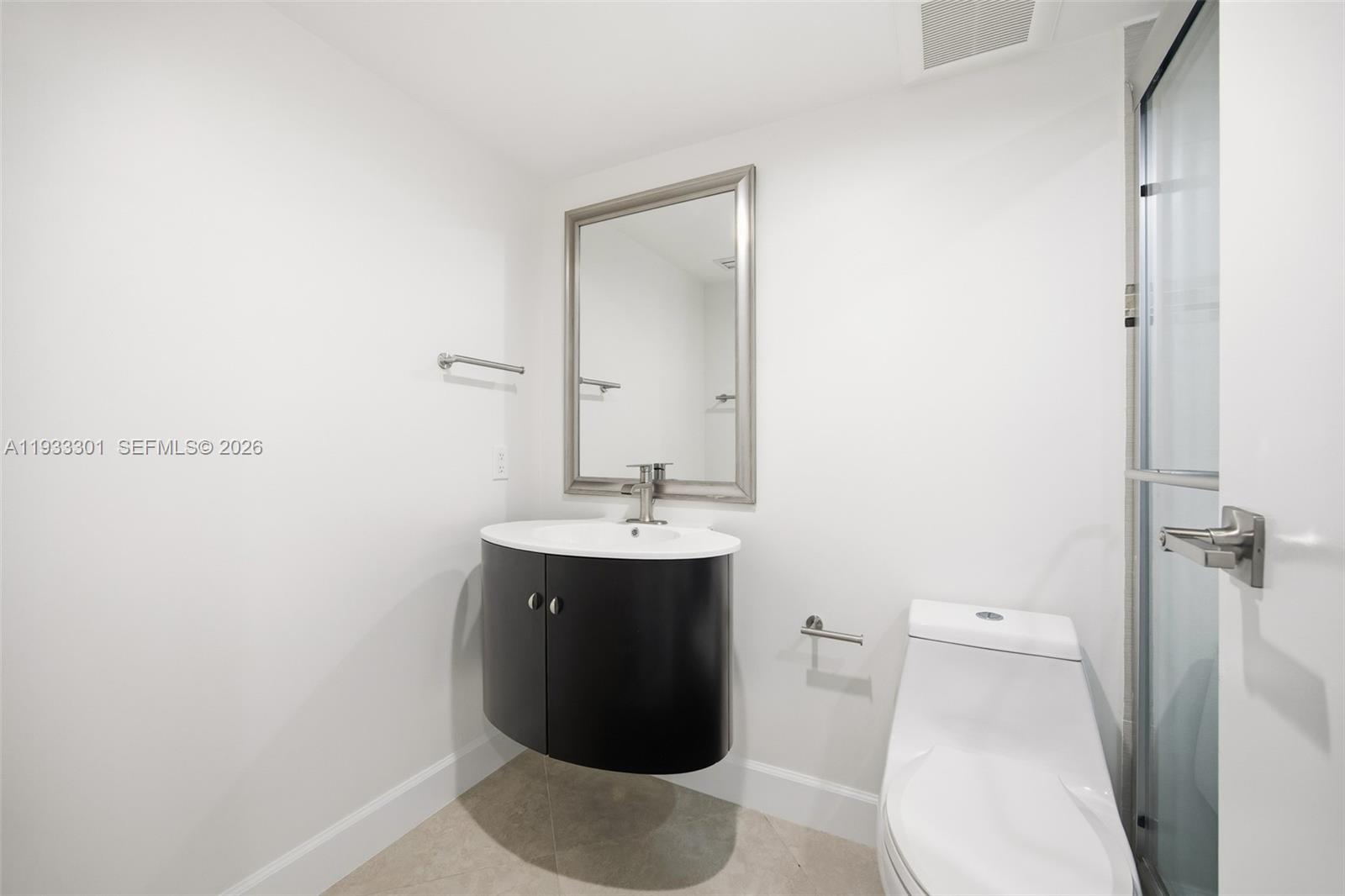 7601 E Treasure Dr #1119 North Bay Village, FL 33141