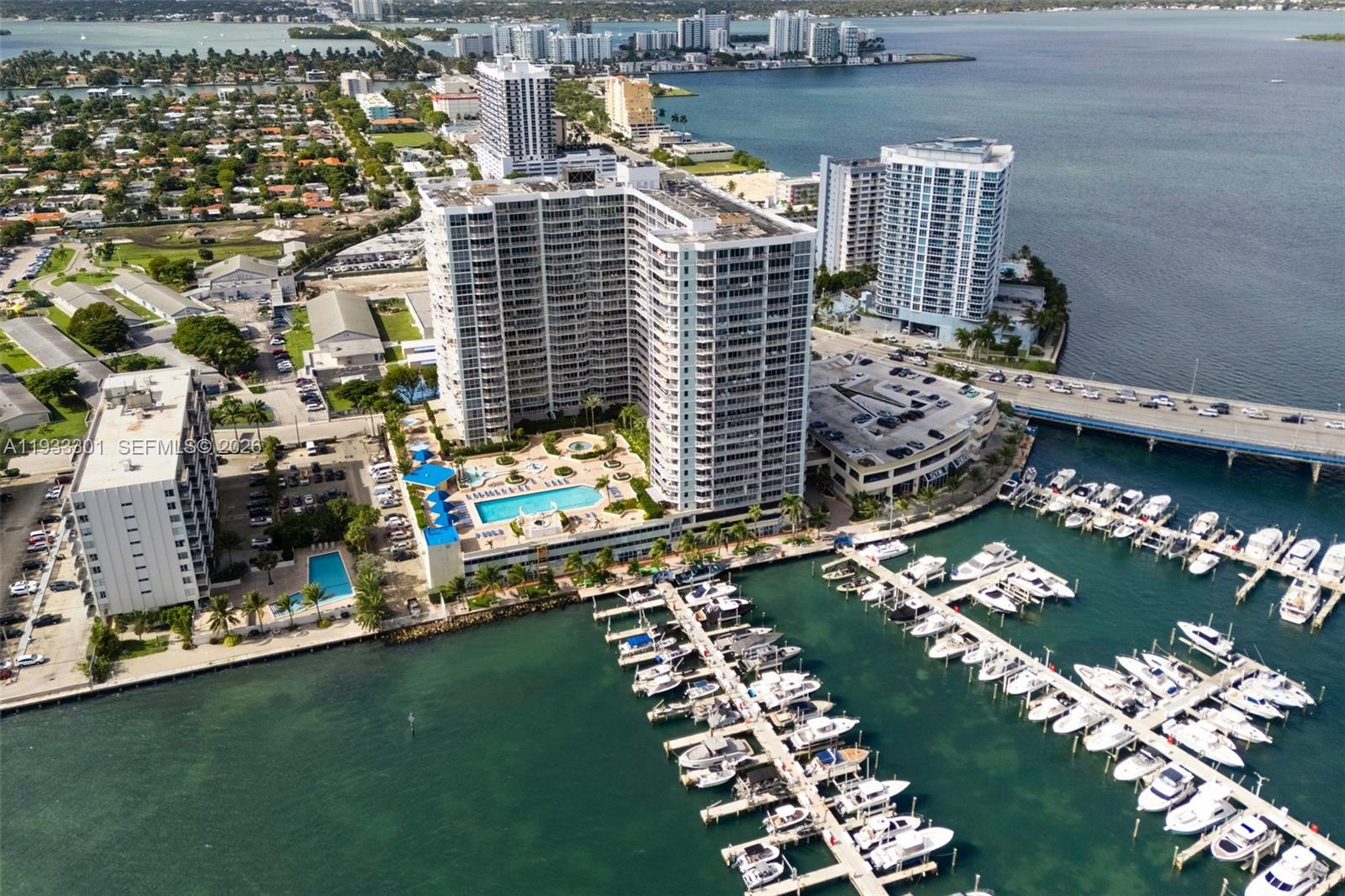 7601 E Treasure Dr #1119 North Bay Village, FL 33141