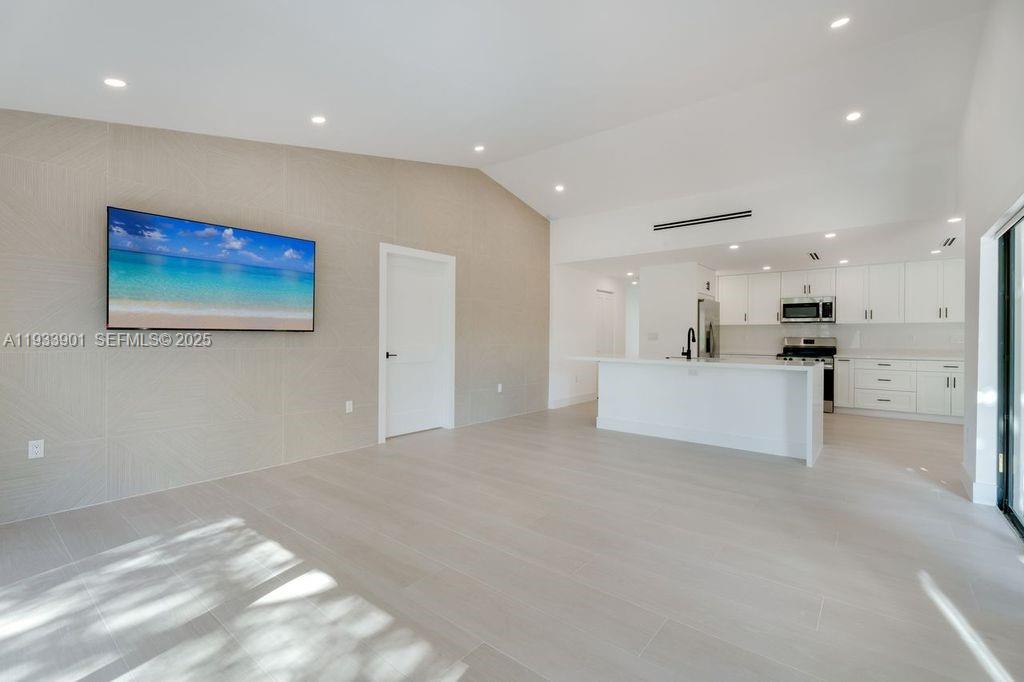 11256 SW 90th Ln #11256 Miami, FL 33176