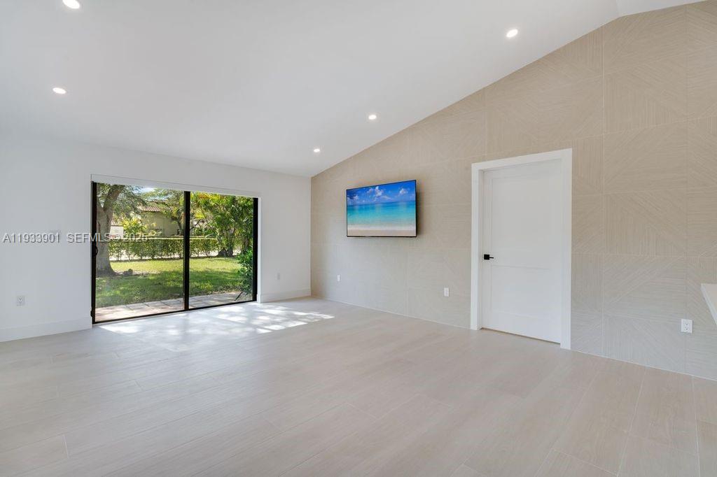 11256 SW 90th Ln #11256 Miami, FL 33176