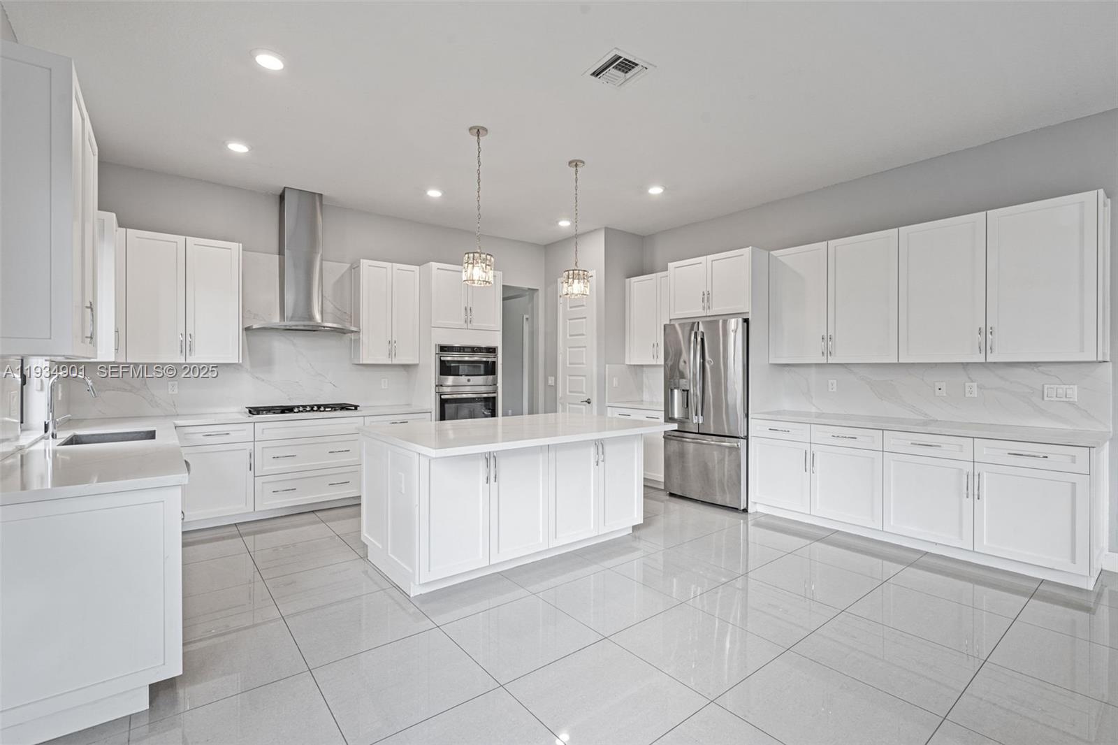 10870 Shore St Parkland, FL 33076