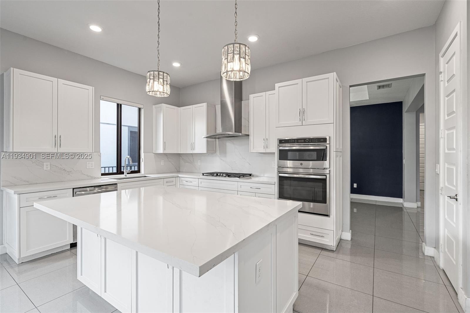 10870 Shore St Parkland, FL 33076