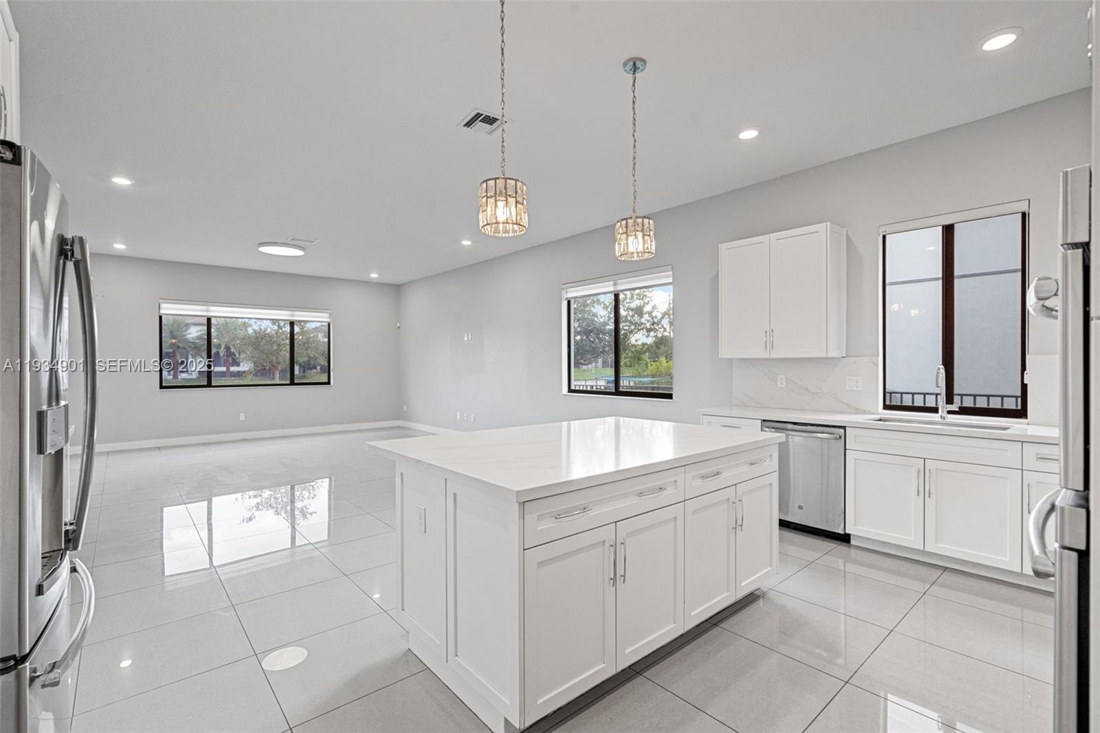 10870 Shore St Parkland, FL 33076