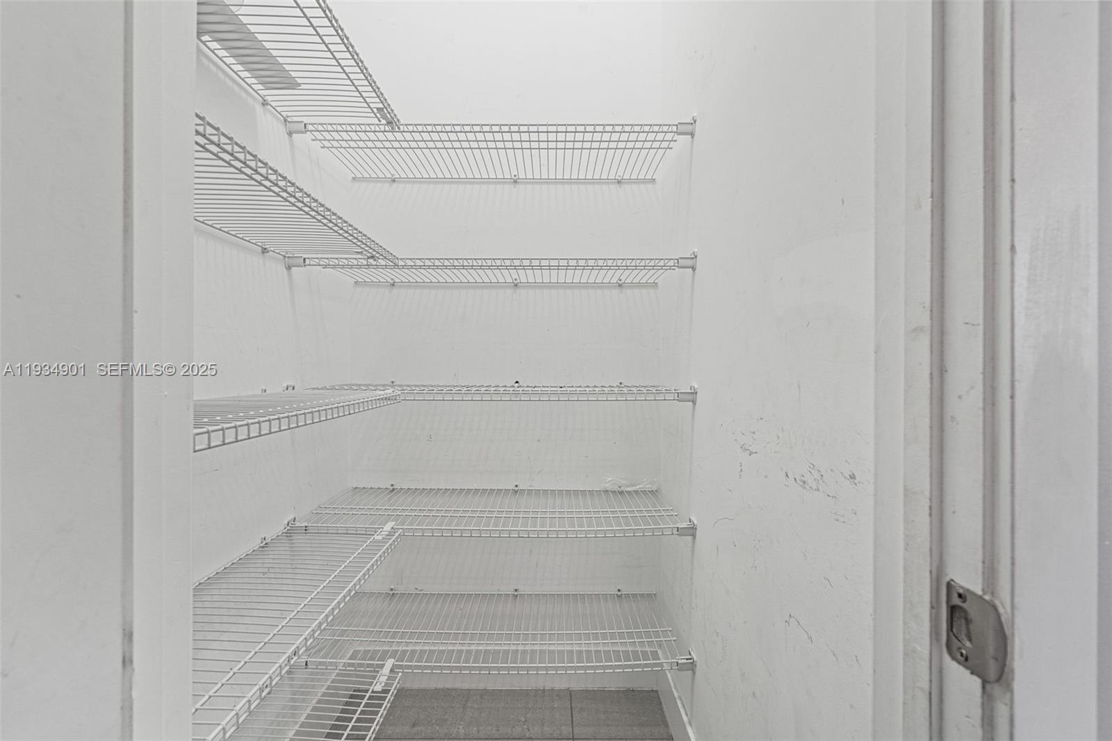 10870 Shore St Parkland, FL 33076