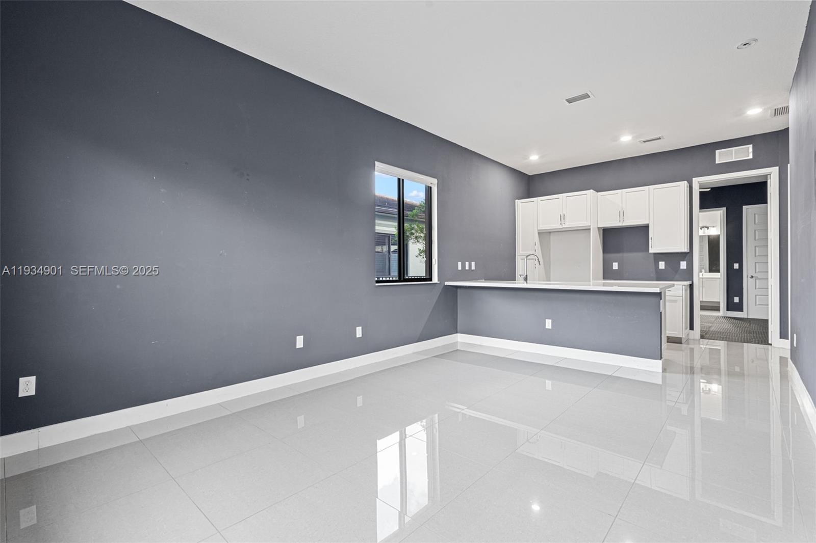 10870 Shore St Parkland, FL 33076