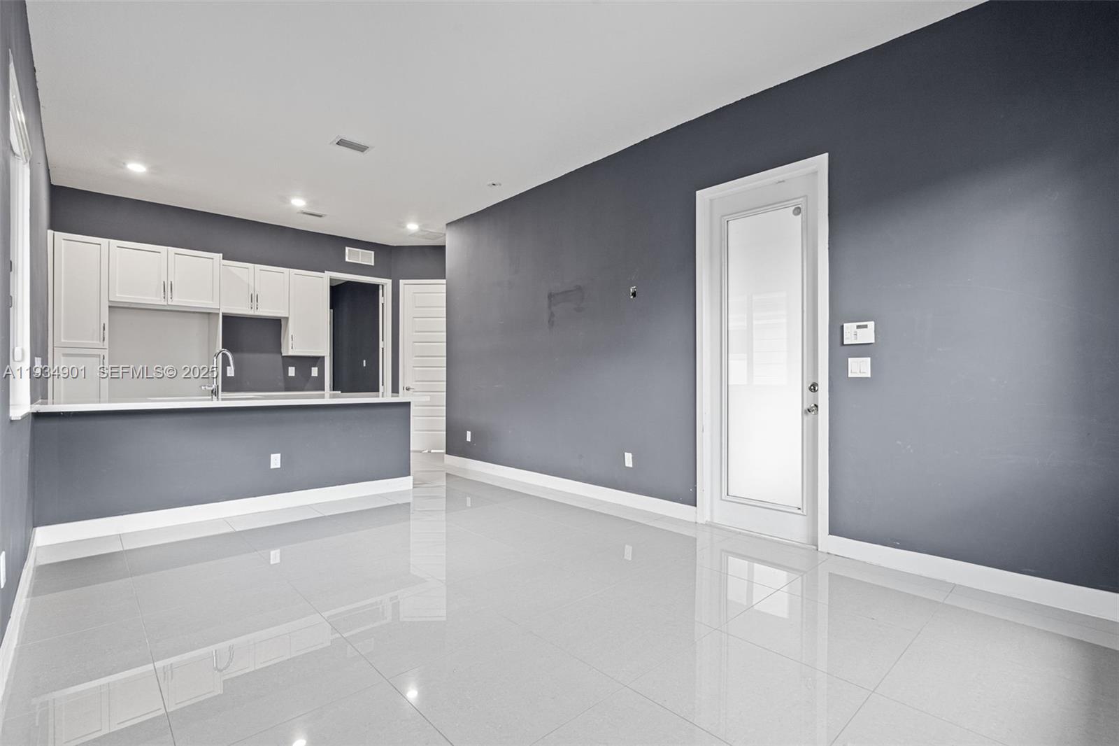 10870 Shore St Parkland, FL 33076