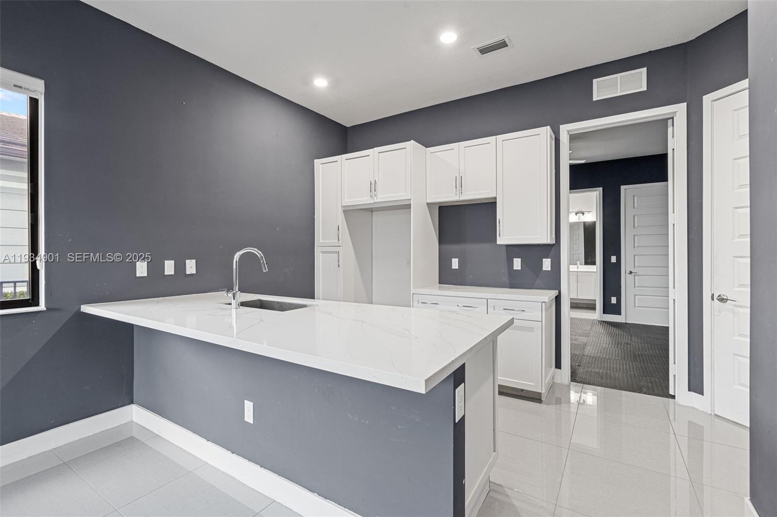 10870 Shore St Parkland, FL 33076