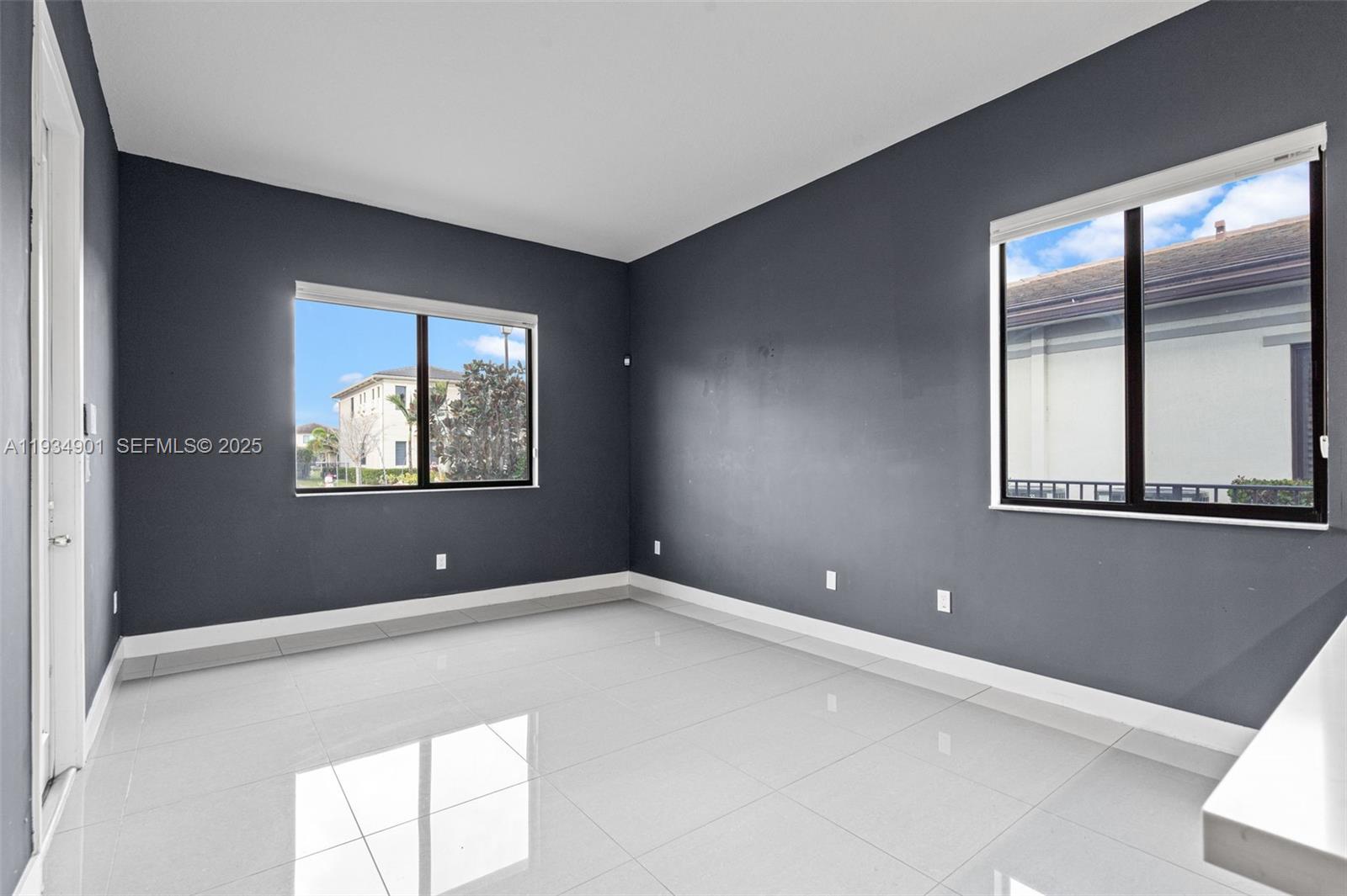 10870 Shore St Parkland, FL 33076