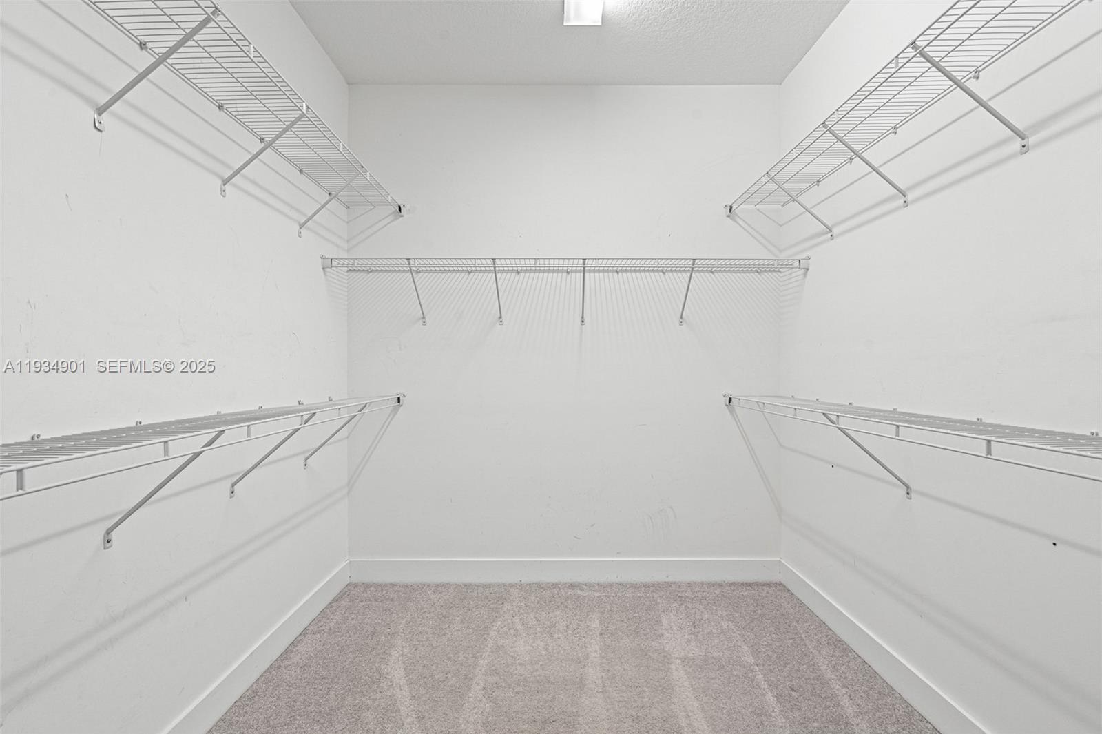 10870 Shore St Parkland, FL 33076