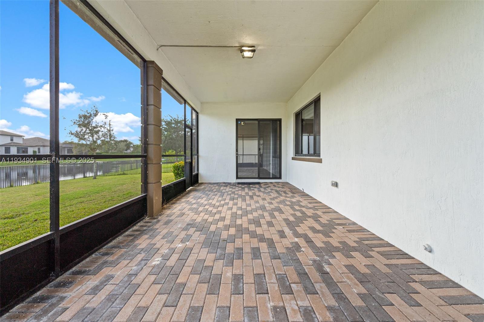 10870 Shore St Parkland, FL 33076