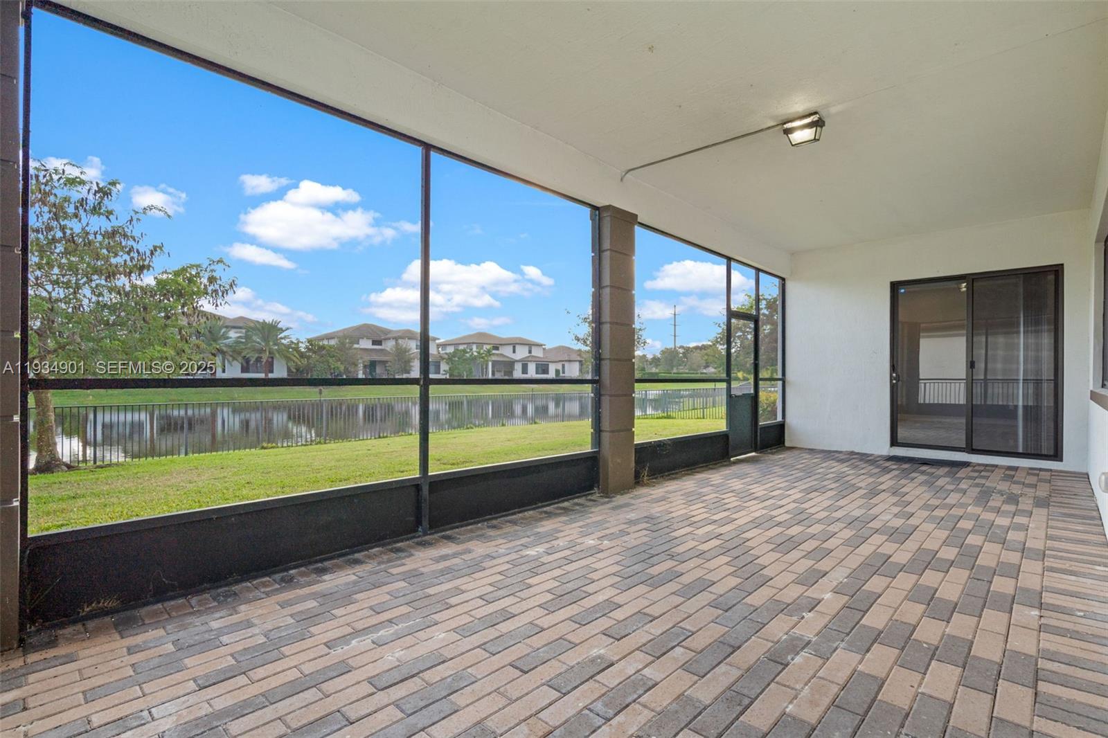 10870 Shore St Parkland, FL 33076