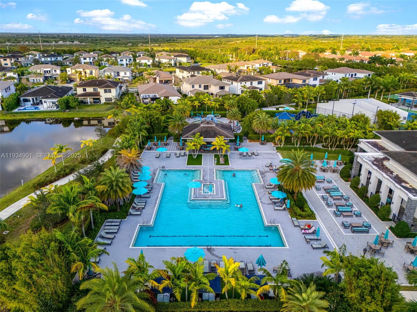 10870 Shore St Parkland, FL 33076