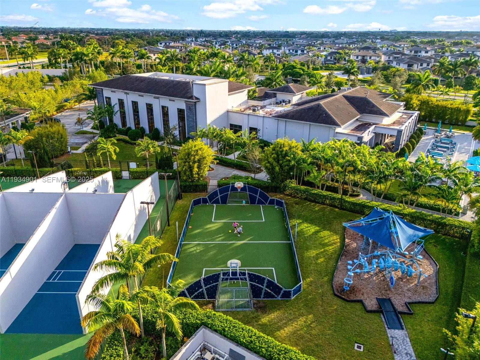 10870 Shore St Parkland, FL 33076