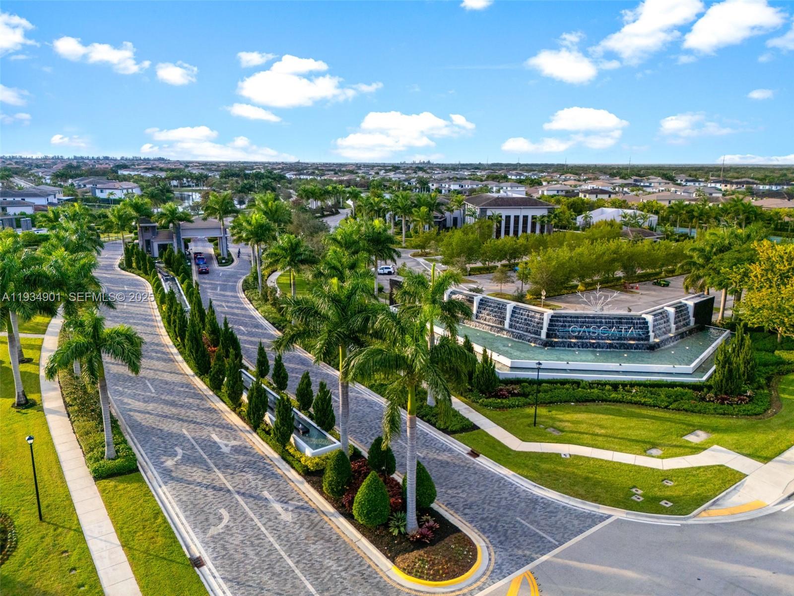 10870 Shore St Parkland, FL 33076