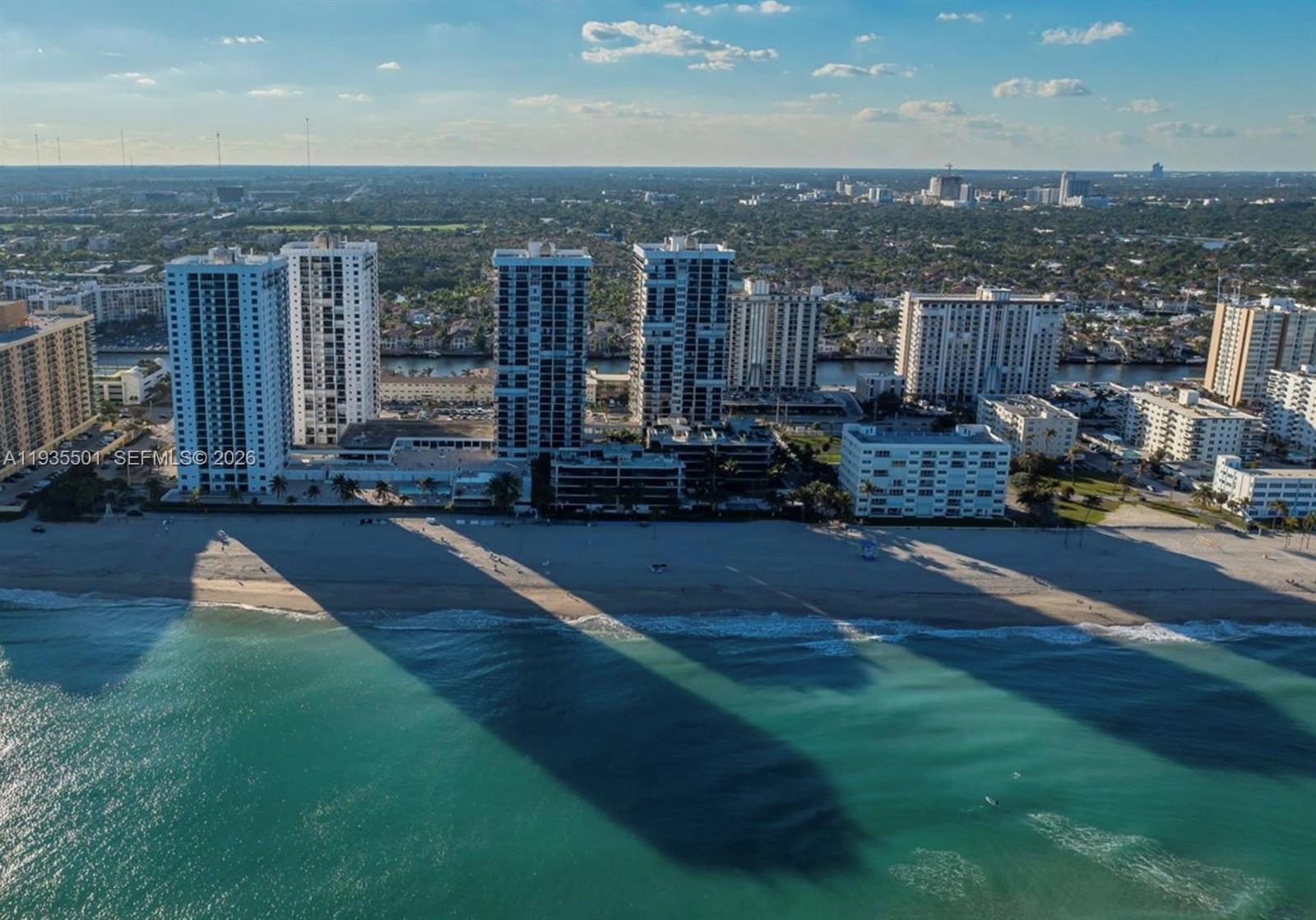 2101 S Ocean Dr #1006