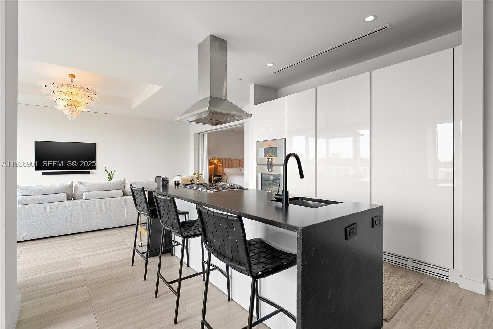 image Ritz-Carlton Residences Miami Beach9