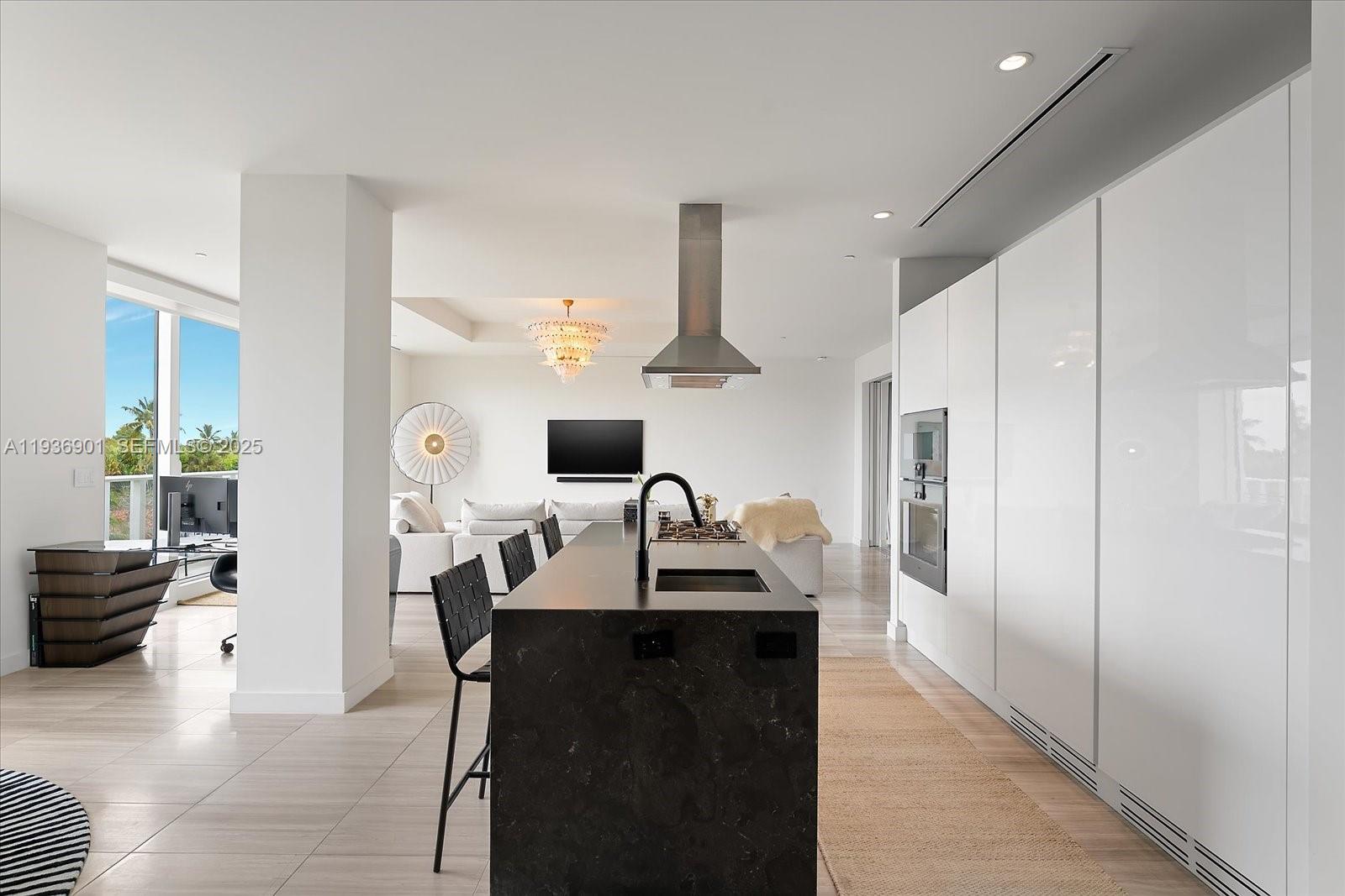 image Ritz-Carlton Residences Miami Beach13