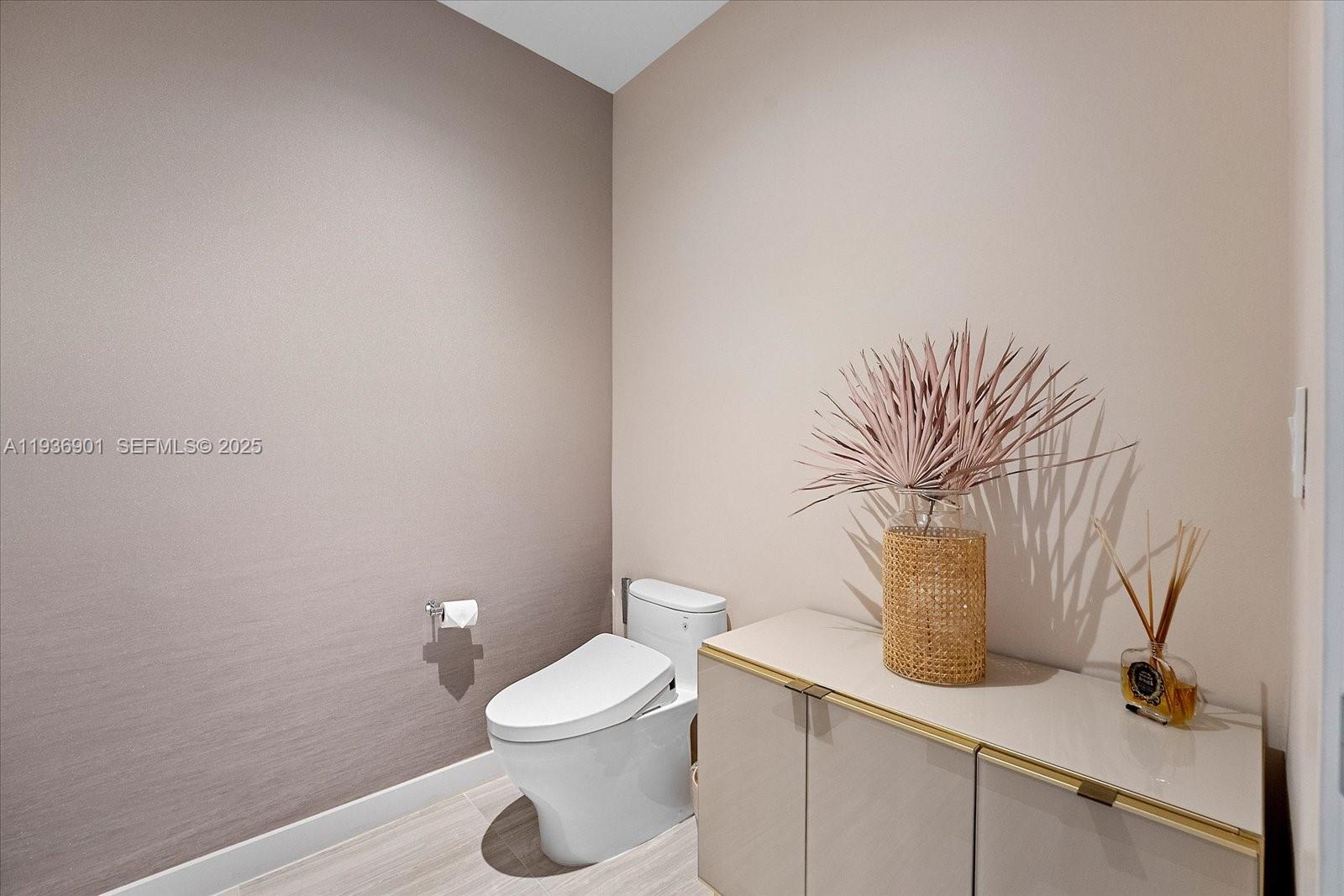 image Ritz-Carlton Residences Miami Beach28