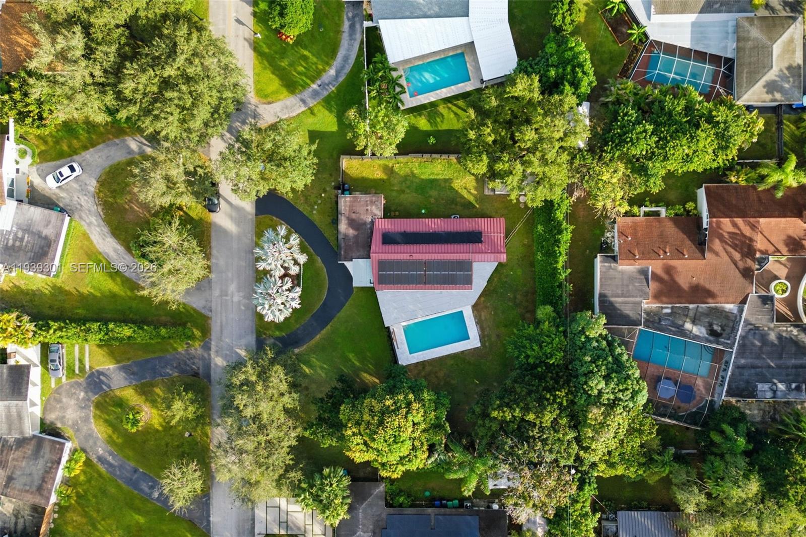 13225 SW 83rd Ct Pinecrest, FL 33156