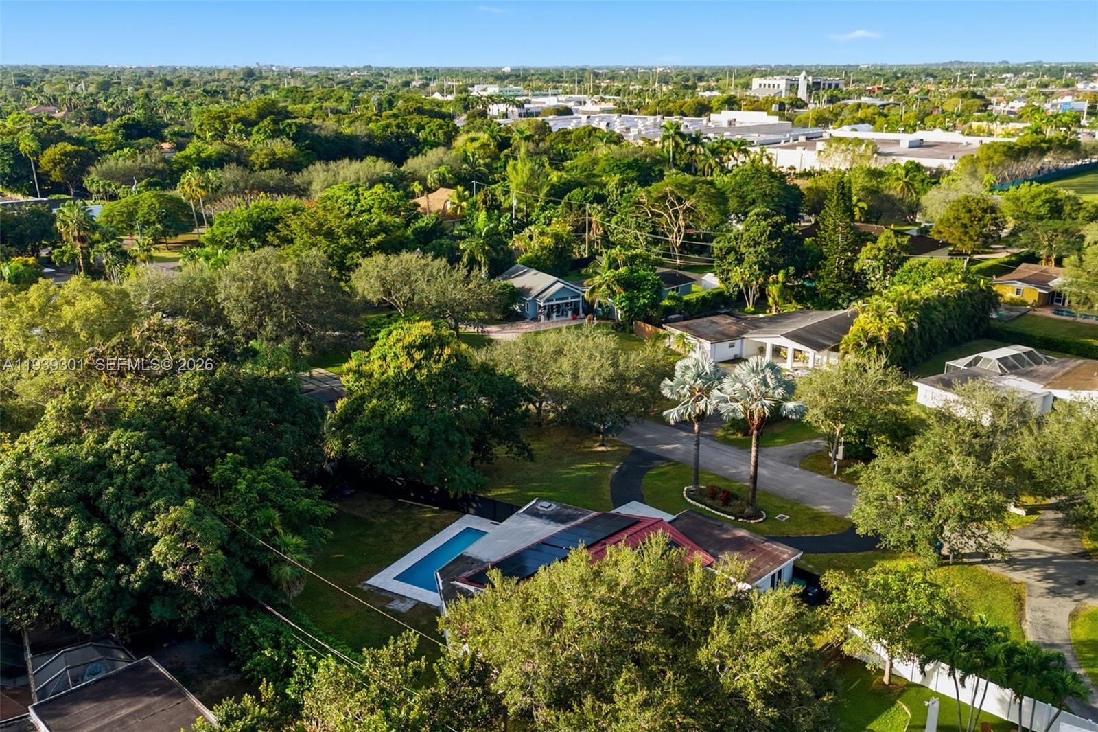 13225 SW 83rd Ct Pinecrest, FL 33156