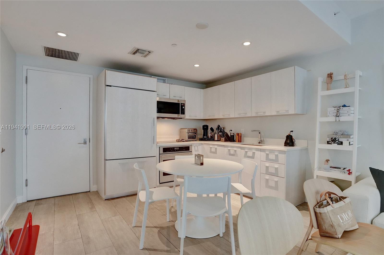 image Brickell Heights13