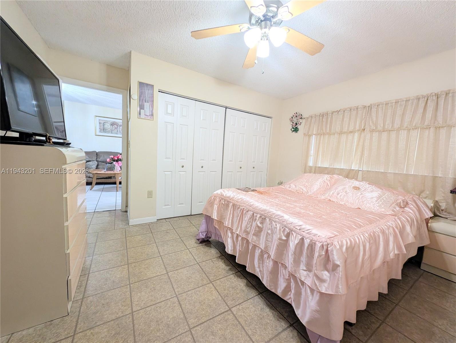 7801 W 29th Way #102 Hialeah, FL 33018