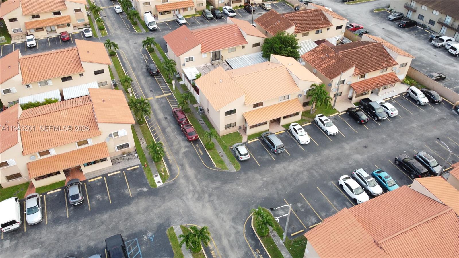7801 W 29th Way #102 Hialeah, FL 33018