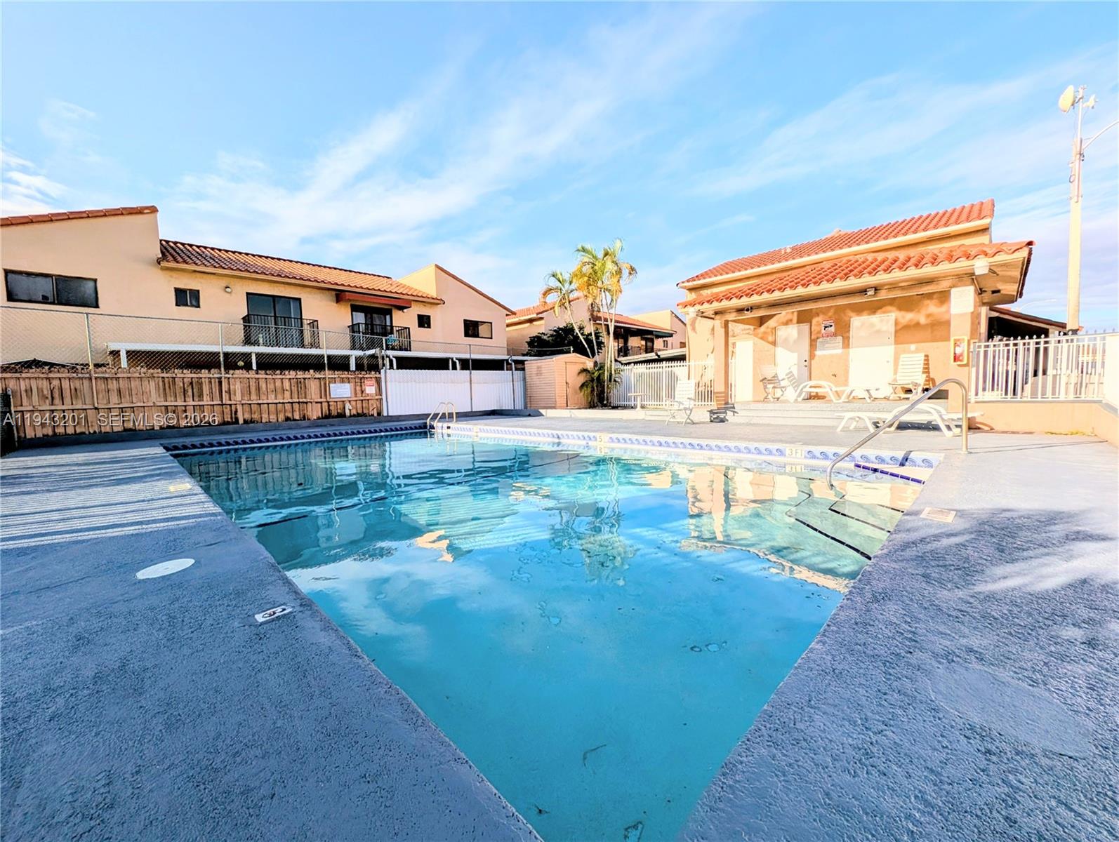 7801 W 29th Way #102 Hialeah, FL 33018