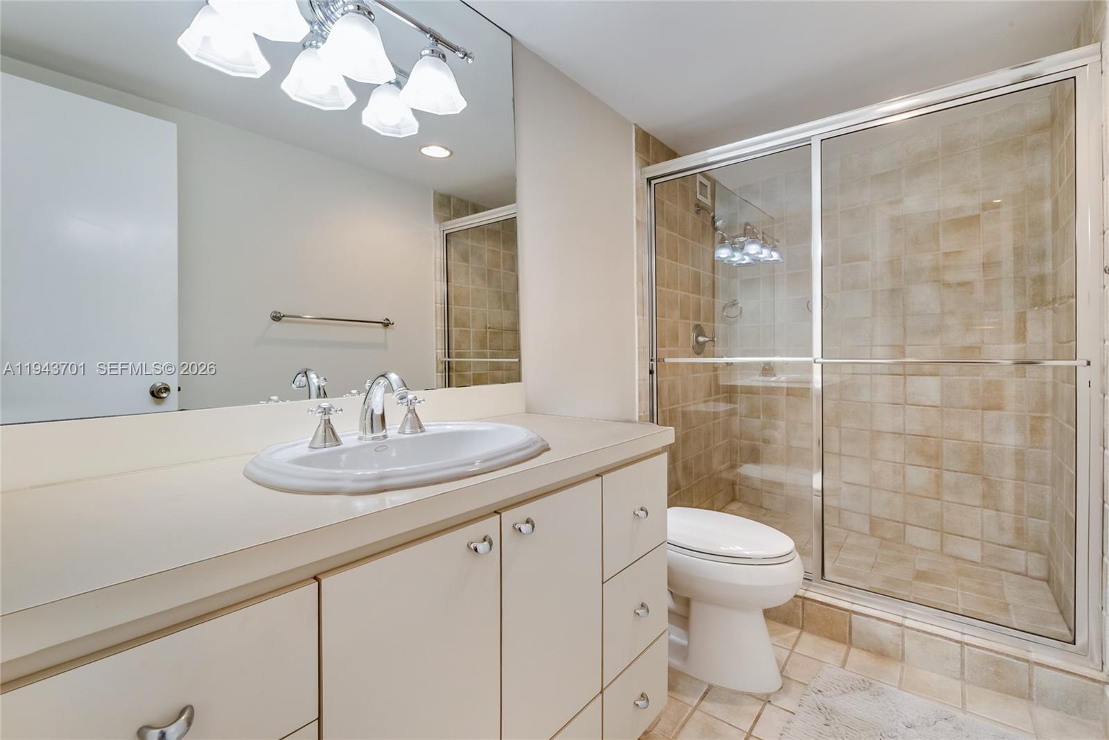 90 Edgewater Dr #501 Coral Gables, FL 33133