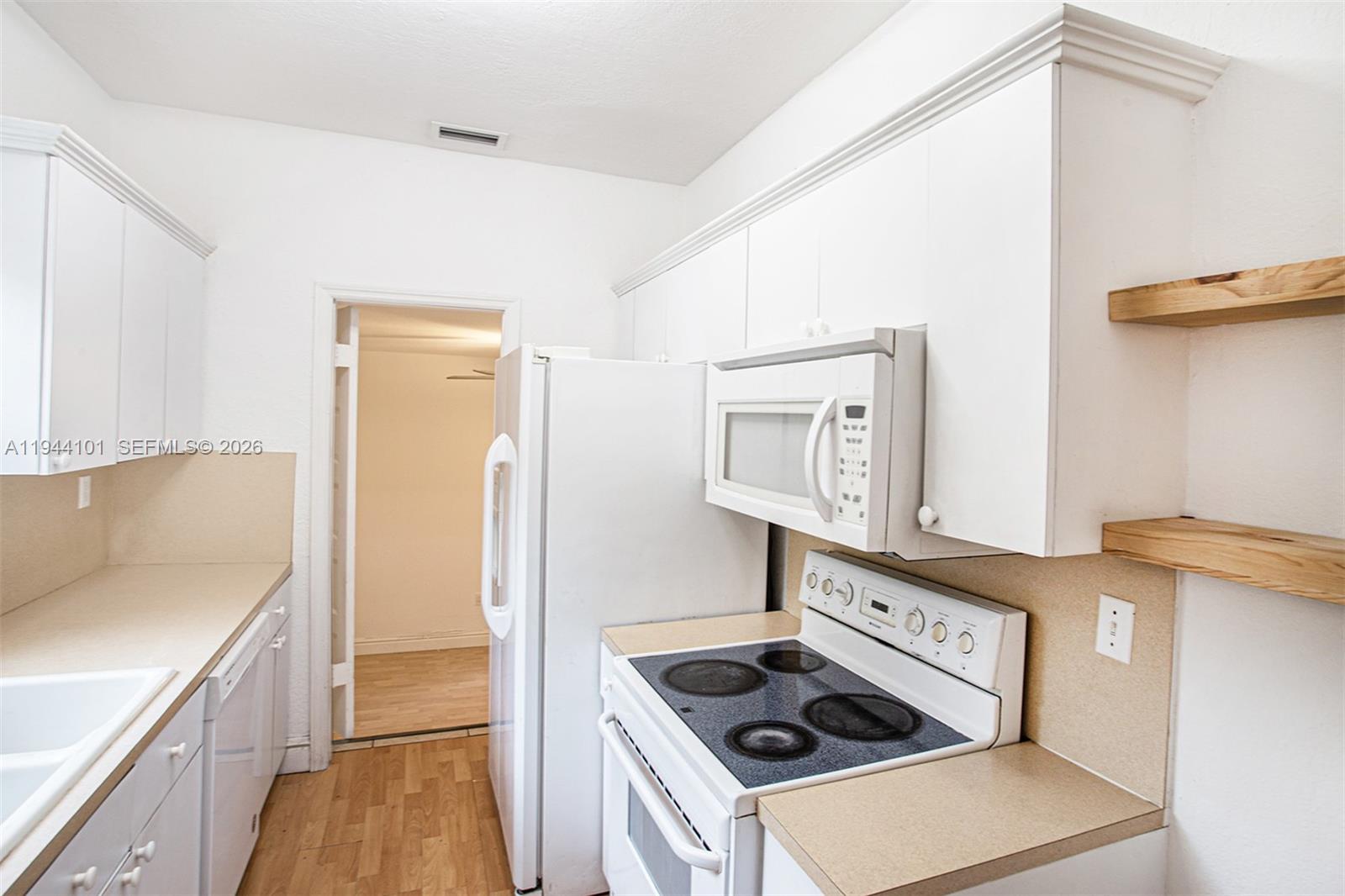 236 SW 28th Rd Miami, FL 33129