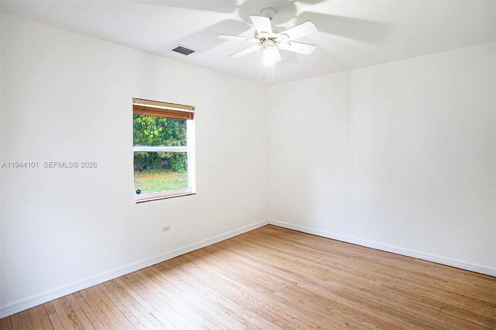 236 SW 28th Rd Miami, FL 33129